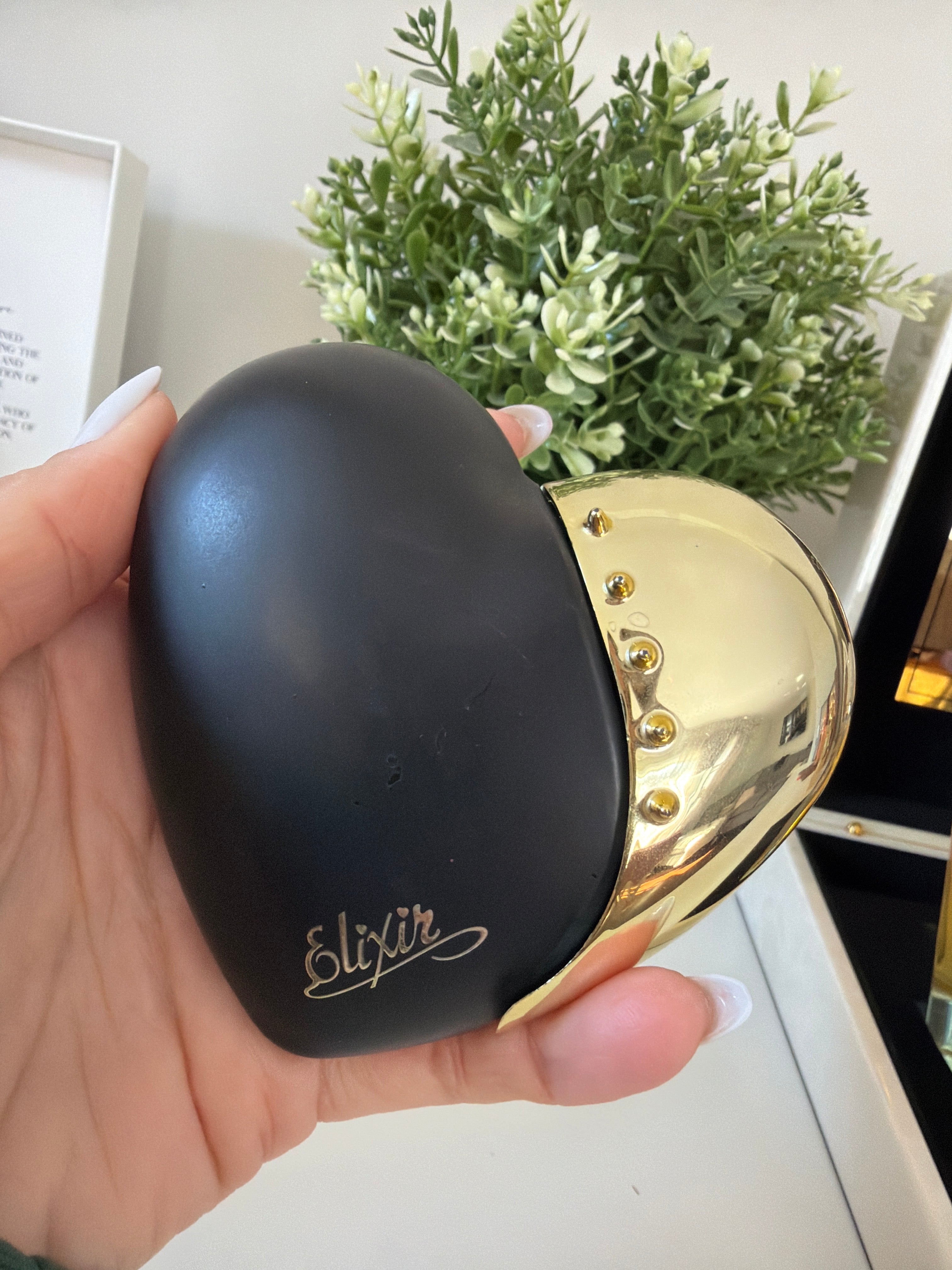 Chic 'n Glam Elixir de New Brand Parfums